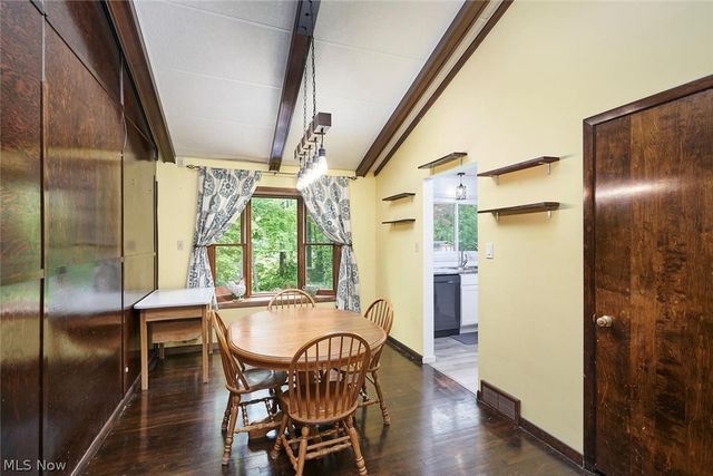 2981 Reservoir Drive, Mogadore, OH 44260