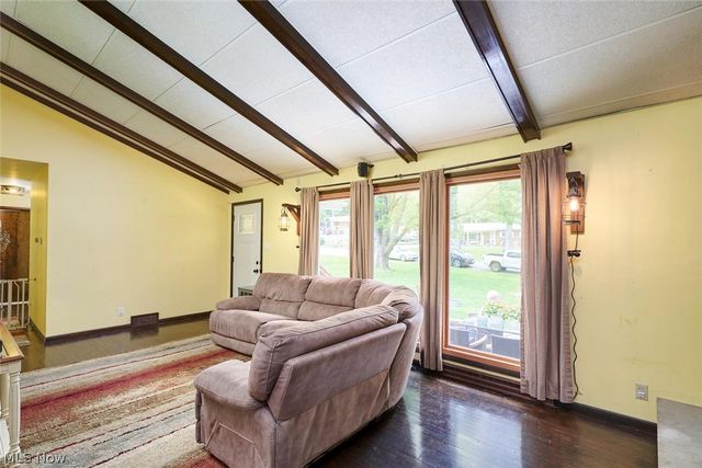 2981 Reservoir Drive, Mogadore, OH 44260