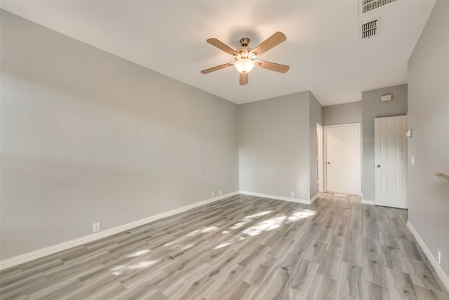 1869 Meyerwood Lane N, Flower Mound, TX 75028