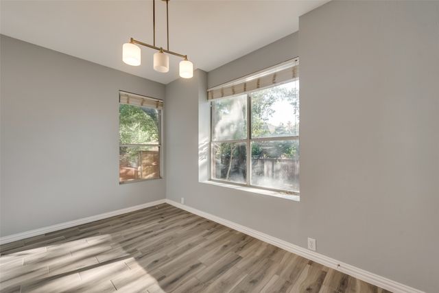 1869 Meyerwood Lane N, Flower Mound, TX 75028