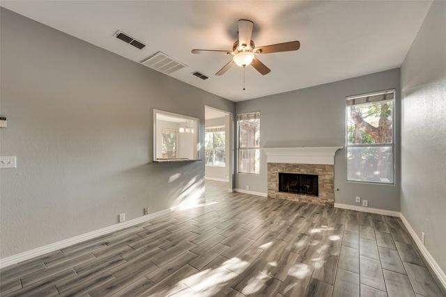 1869 Meyerwood Lane N, Flower Mound, TX 75028