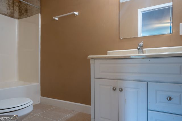 650 N 18th Street, Griffin, GA 30223
