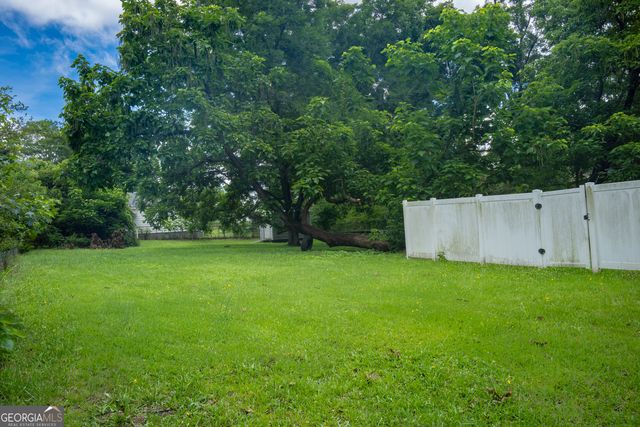 650 N 18th Street, Griffin, GA 30223