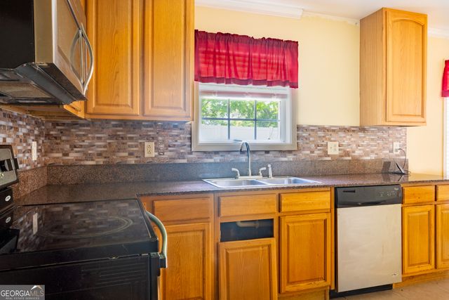 650 N 18th Street, Griffin, GA 30223