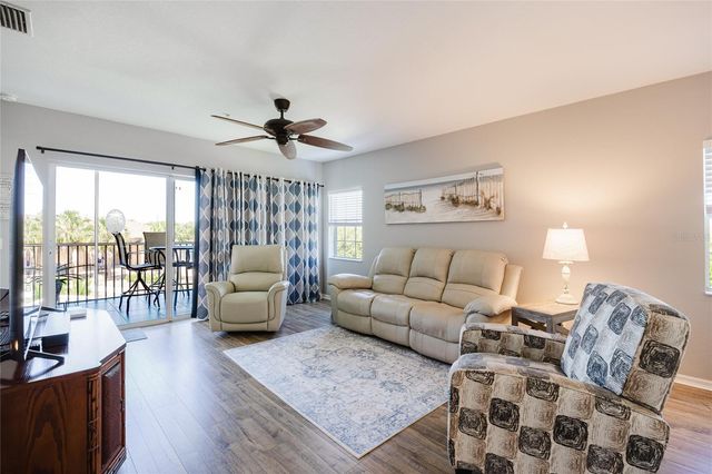 2061 WILLOW HAMMOCK CIRCLE 208, Punta Gorda, FL 33983