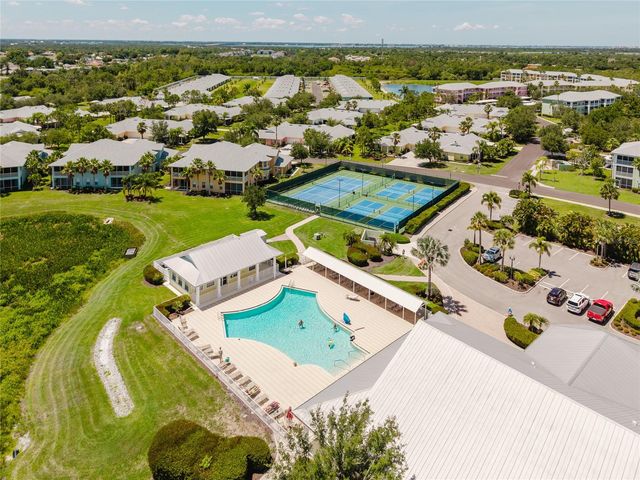 2061 WILLOW HAMMOCK CIRCLE 208, Punta Gorda, FL 33983