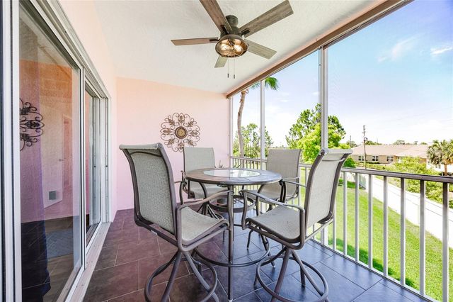 2061 WILLOW HAMMOCK CIRCLE 208, Punta Gorda, FL 33983
