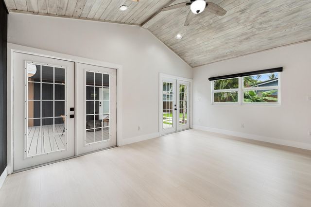 5296 NE 2nd Terrace, Oakland Park, FL 33334