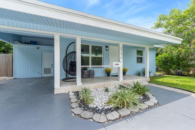 5296 NE 2nd Terrace, Oakland Park, FL 33334