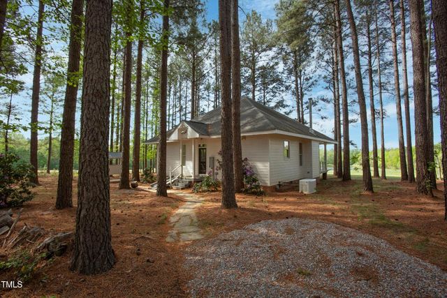 480 Deer Hollow, Bullock, NC 27507