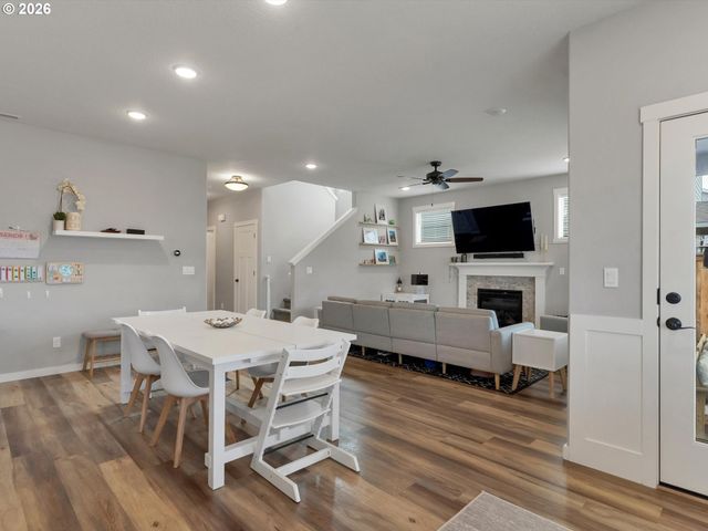 5179 COMET St Ne, Salem, OR 97305