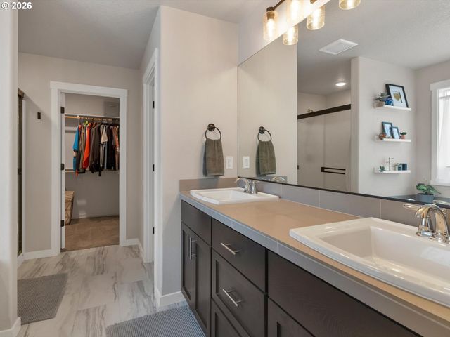 5179 COMET St Ne, Salem, OR 97305