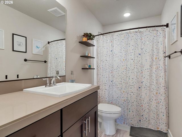 5179 COMET St Ne, Salem, OR 97305