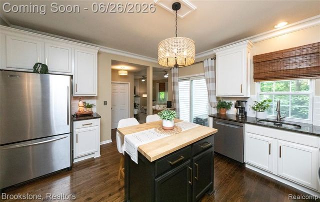 5017 Leyland Drive, Clarkston, MI 48348