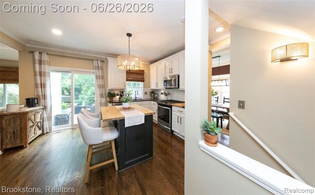 5017 Leyland Drive, Clarkston, MI 48348