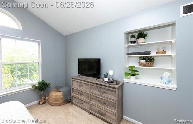 5017 Leyland Drive, Clarkston, MI 48348