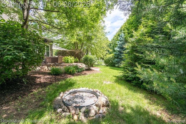 5017 Leyland Drive, Clarkston, MI 48348