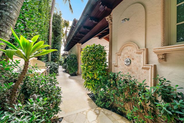 115 Gulfstream Road, Palm Beach, FL 33480