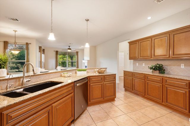 126 Trail Rider WAY, Georgetown, TX 78633
