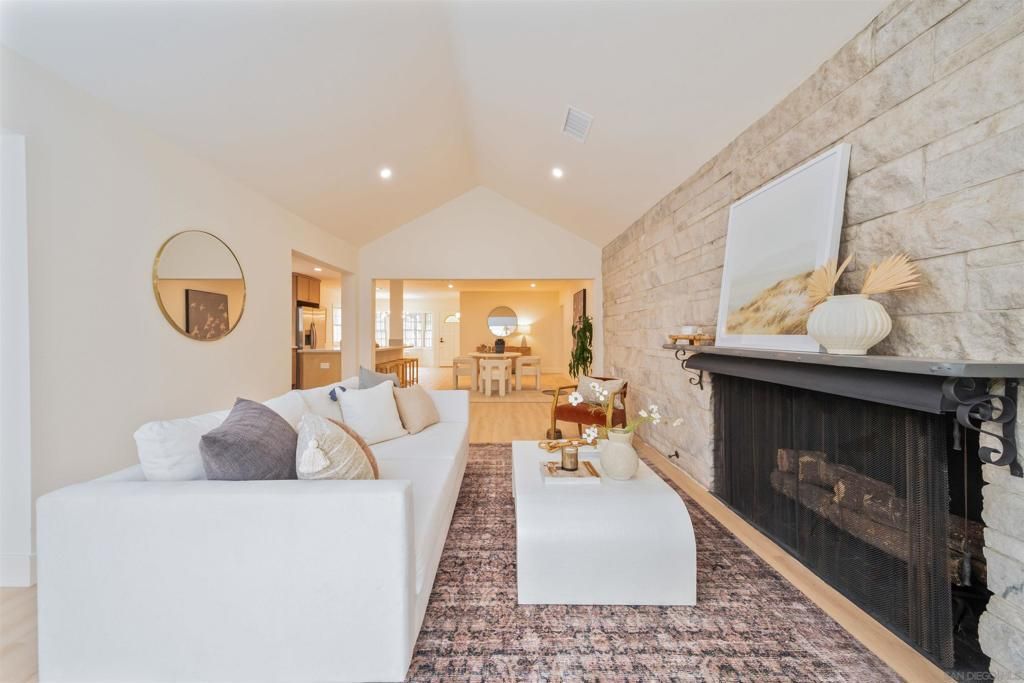 Image 17 of property listing at 1116 Cerise Ave, Torrance, CA 90503