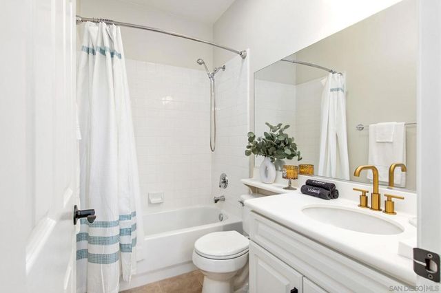 1737 Skimmer Ct, Carlsbad, CA 92011