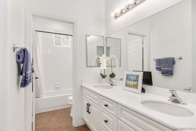 1737 Skimmer Ct, Carlsbad, CA 92011