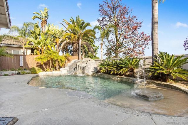 1737 Skimmer Ct, Carlsbad, CA 92011