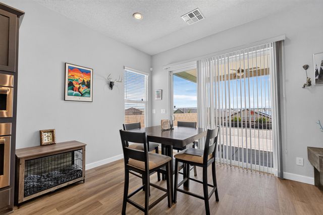 1691 Tesoro Loop NW, Los Lunas, NM 87031