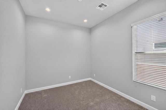 1691 Tesoro Loop NW, Los Lunas, NM 87031