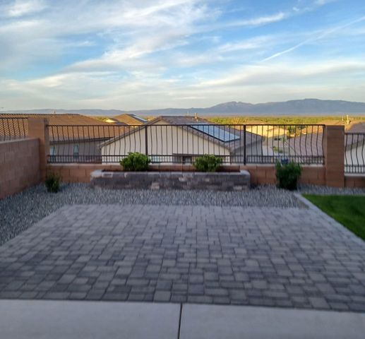 1691 Tesoro Loop NW, Los Lunas, NM 87031