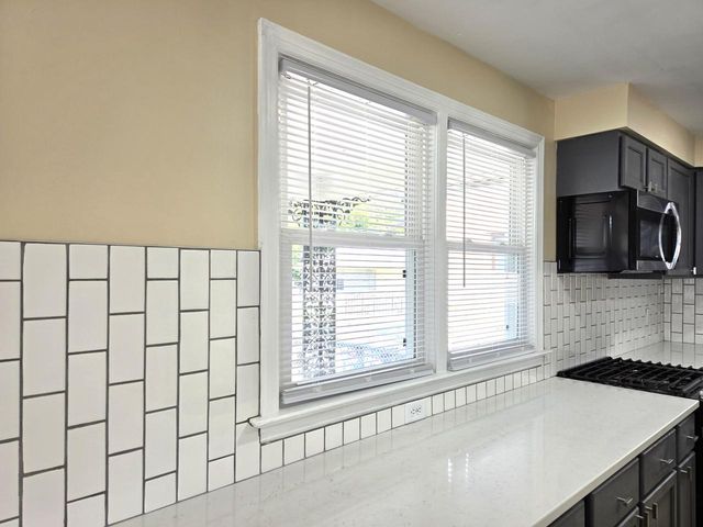 732 Arthur AVENUE, Racine, WI 53405