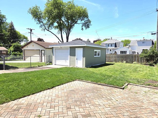732 Arthur AVENUE, Racine, WI 53405