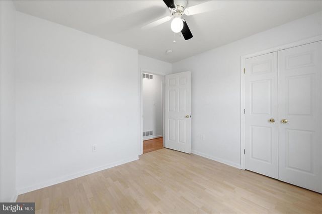 252 WISE AVE, Strasburg, VA 22657