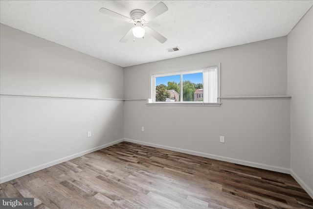252 WISE AVE, Strasburg, VA 22657