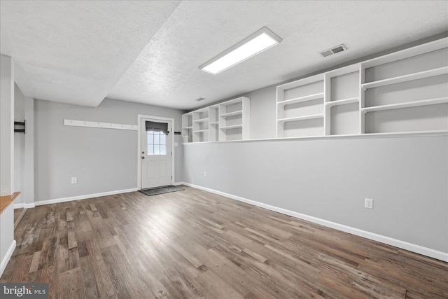 252 WISE AVE, Strasburg, VA 22657