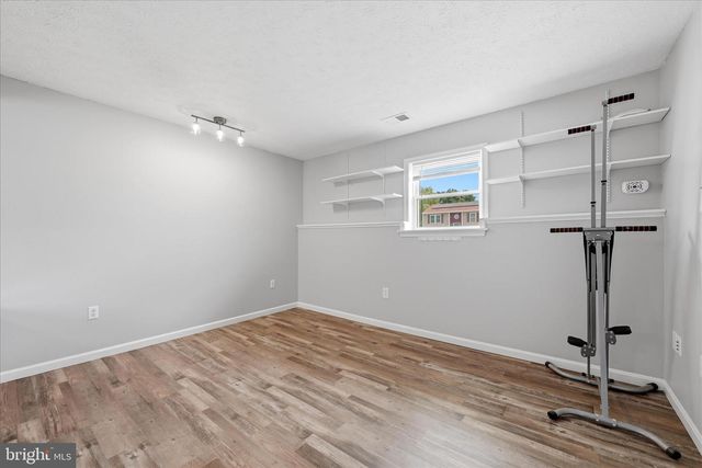 252 WISE AVE, Strasburg, VA 22657