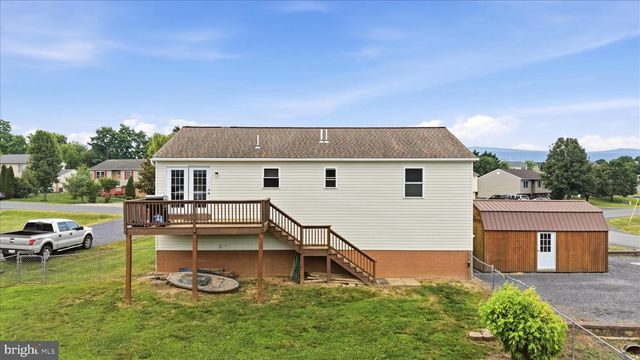 252 WISE AVE, Strasburg, VA 22657