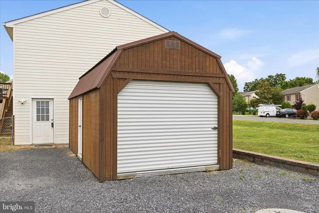 252 WISE AVE, Strasburg, VA 22657