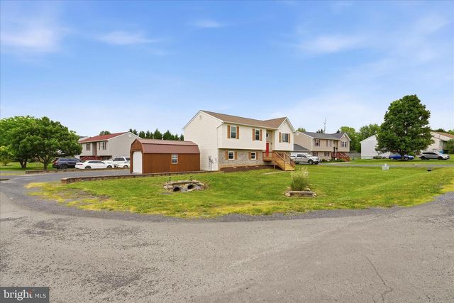 252 WISE AVE, Strasburg, VA 22657