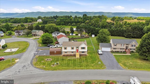 252 WISE AVE, Strasburg, VA 22657