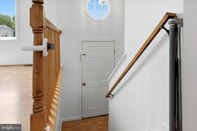 252 WISE AVE, Strasburg, VA 22657