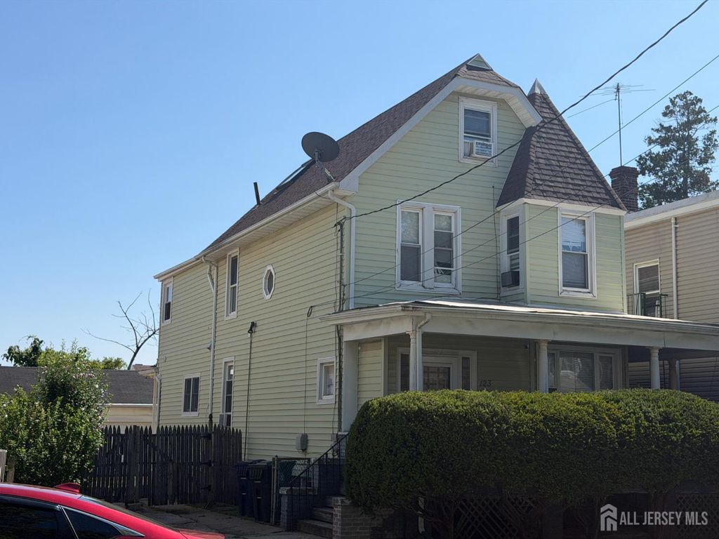 123 Lewis Street, Perth Amboy, NJ 08861