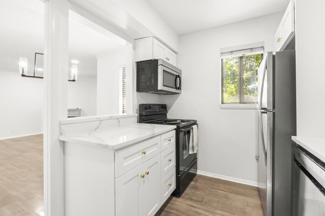 5322 Edmondson Pike Apt 2, Nashville, TN 37211