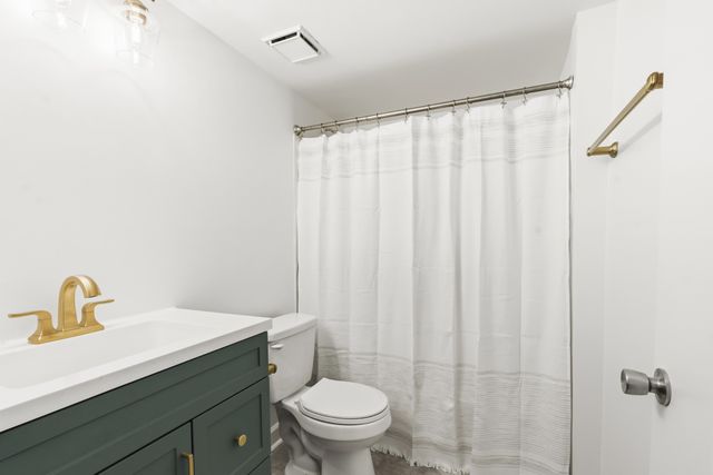 5322 Edmondson Pike Apt 2, Nashville, TN 37211