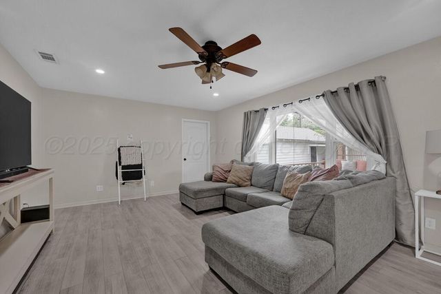 3808 S ONG Street, Amarillo, TX 79110