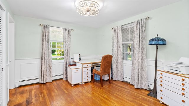 66 Oakdale Road, North Kingstown, RI 02852