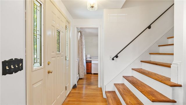 66 Oakdale Road, North Kingstown, RI 02852