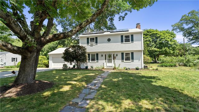 66 Oakdale Road, North Kingstown, RI 02852