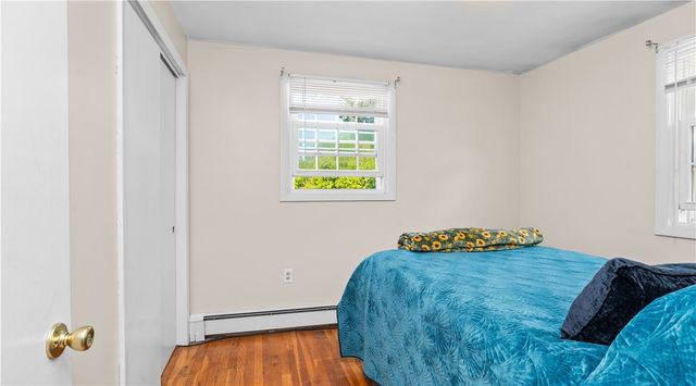 66 Oakdale Road, North Kingstown, RI 02852