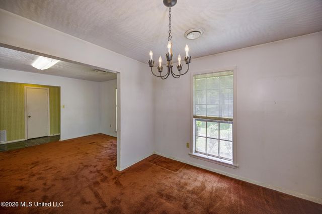 905 Wildwood Drive, Clinton, MS 39056